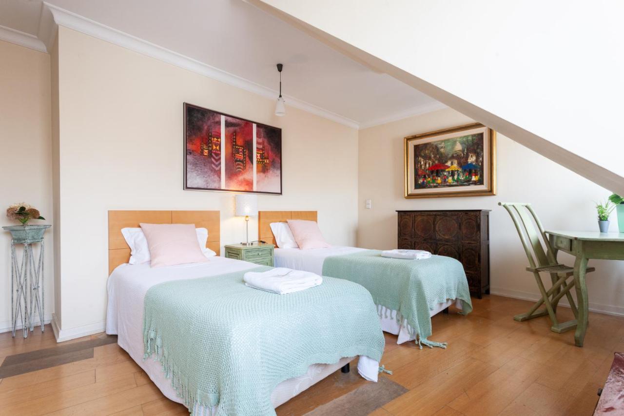 Flh Chic Chiado Exotic Spacious Residence Lisbona Esterno foto