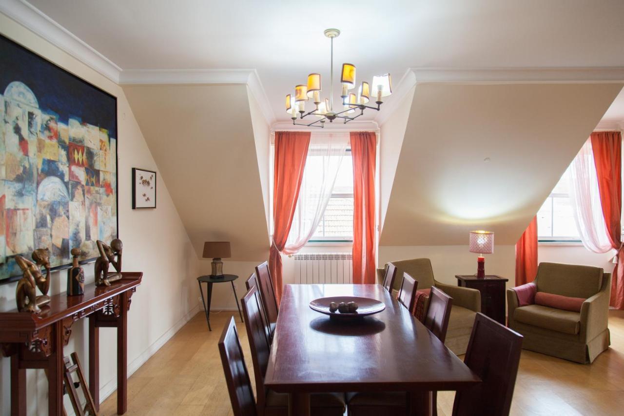 Flh Chic Chiado Exotic Spacious Residence Lisbona Esterno foto