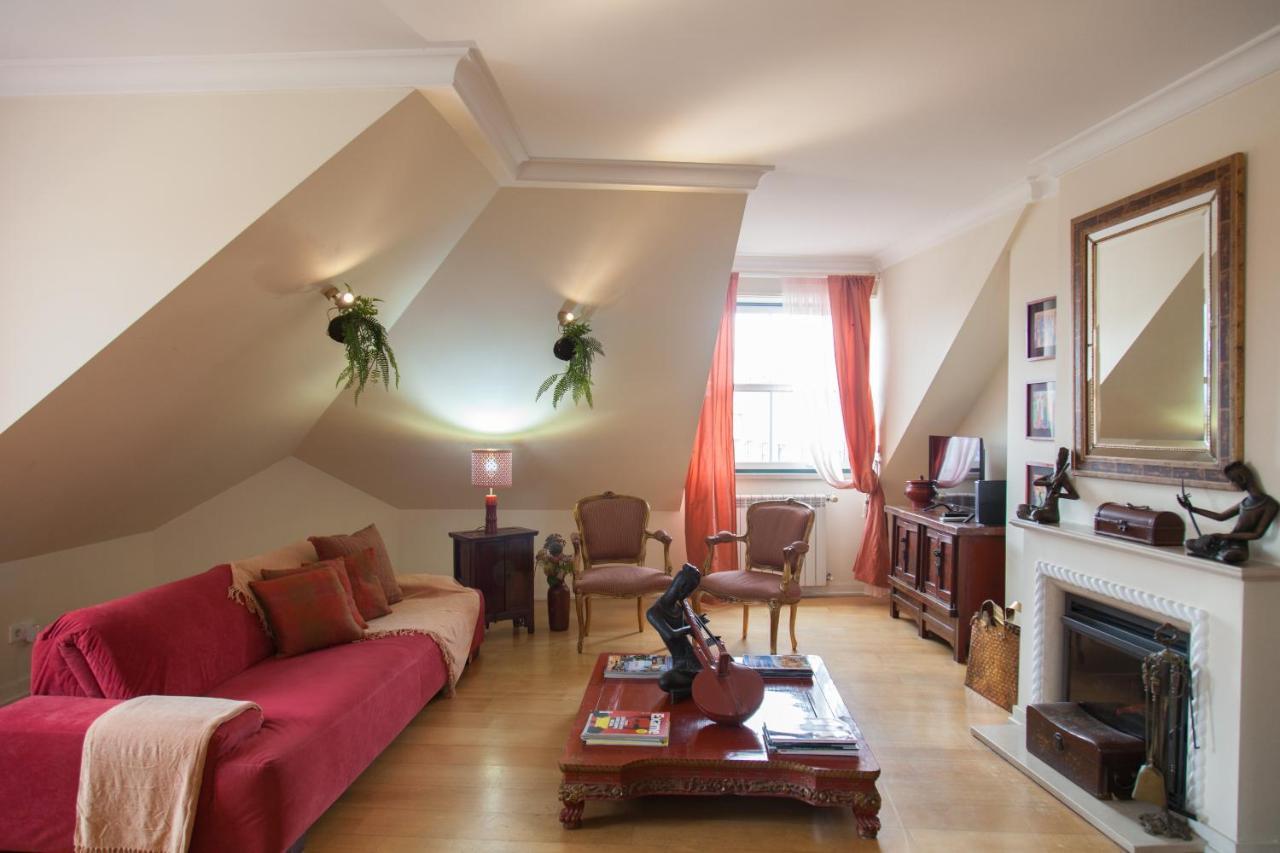 Flh Chic Chiado Exotic Spacious Residence Lisbona Esterno foto