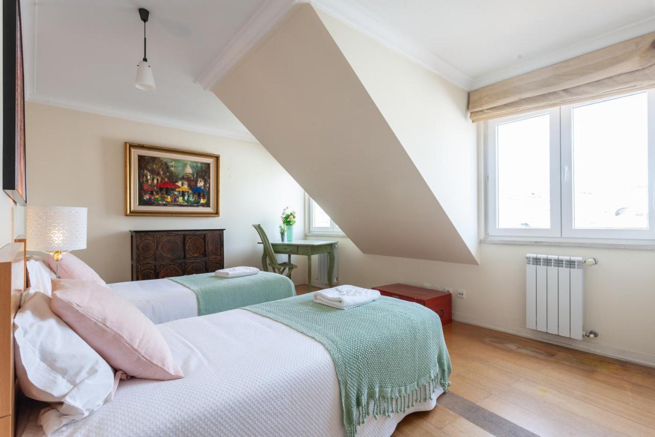 Flh Chic Chiado Exotic Spacious Residence Lisbona Esterno foto